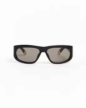 Les Lunettes Pilota Sunglasses in Black