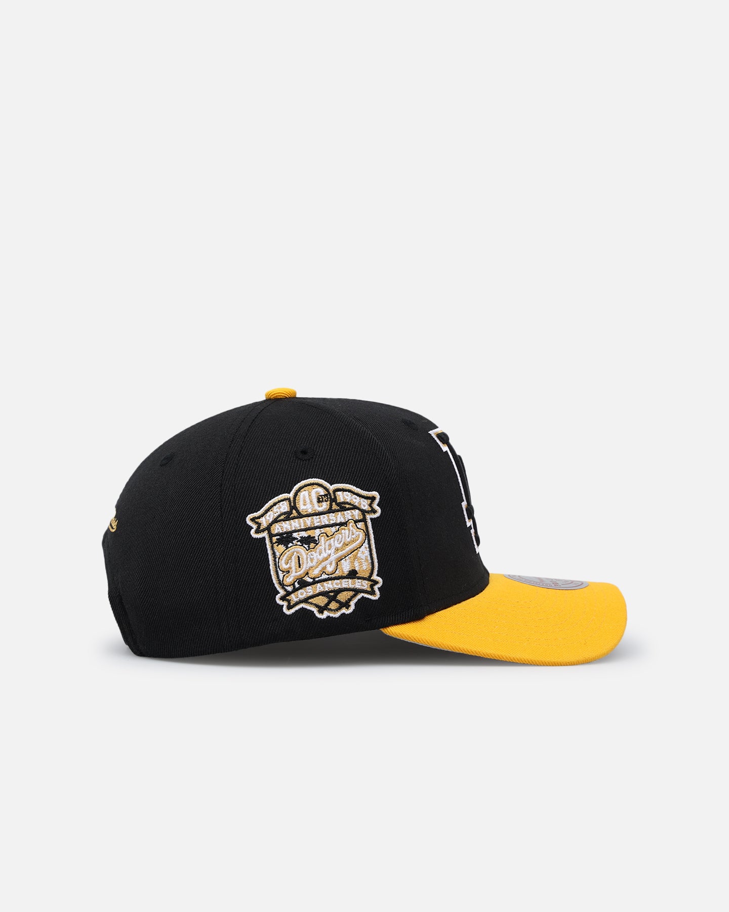 Mitchell & Ness Los Angeles Dodgers Enter The Dragon Pro Crown Snapback Black/Ochre