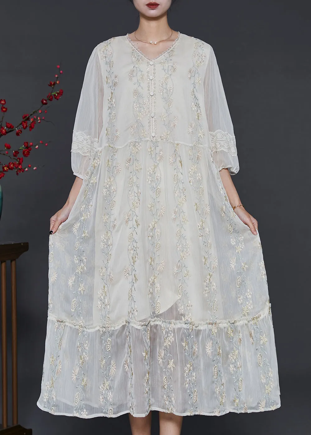 Modern White Embroidered Silk Maxi Dresses Summer