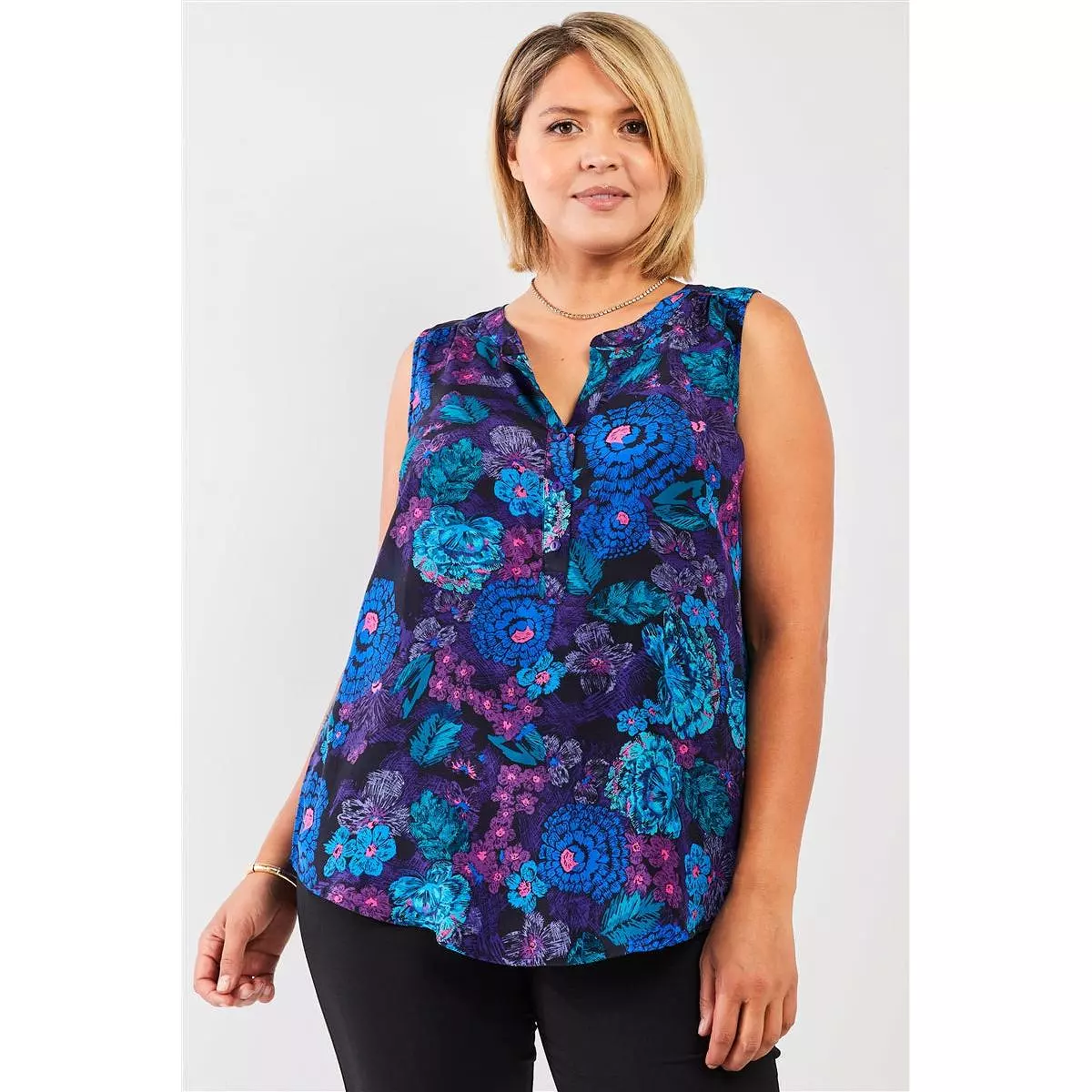 Plus size floral print sleeveless button down top