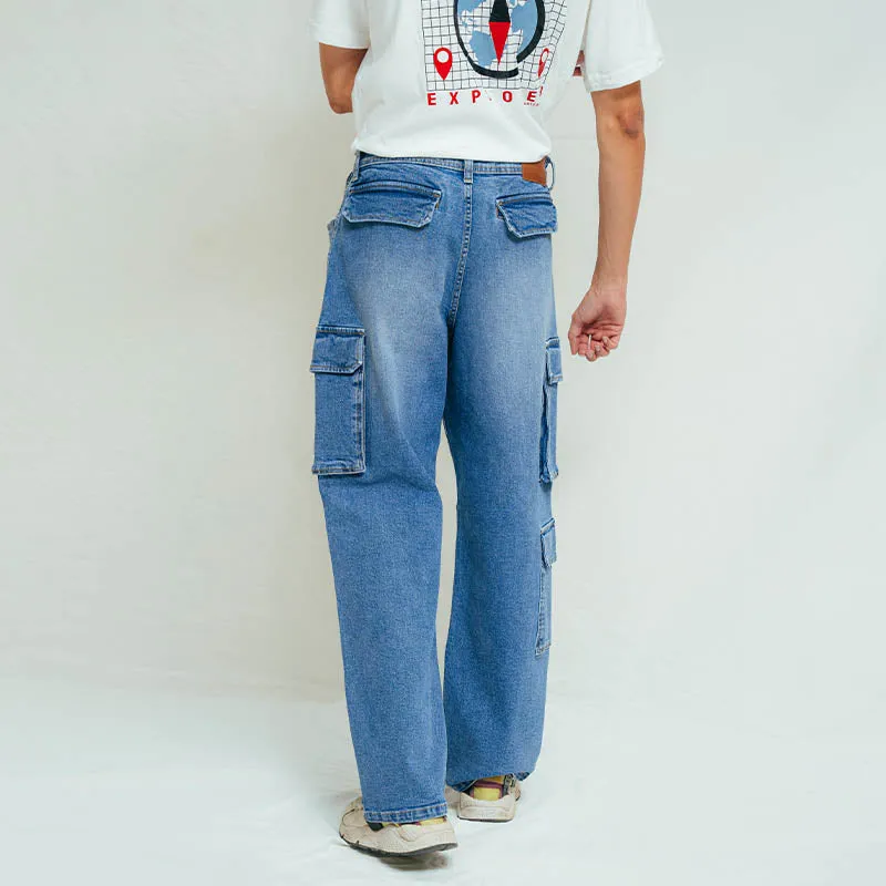 Relaxed Fit Cargo Pocket Jeans